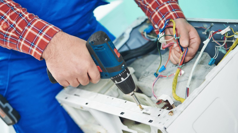 Karamürsel Westinghouse Westinghouse çamaşır makinesi kart tamiri – Su almama arızası orijinal parça ile giderildi. - Teknik servis örneği